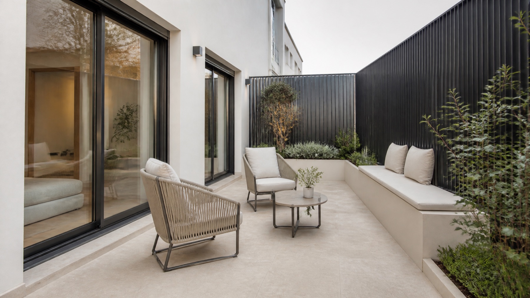 Terraza privada y resguardada de la vivienda